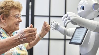 Robots to be used in UK care homes to help reduce loneliness